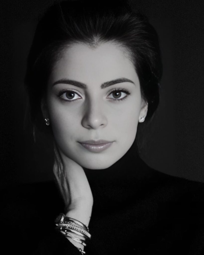 شادی صفوی